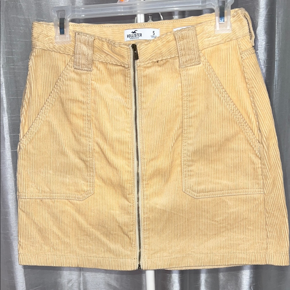 Hollister High Rise Beige Corduroy Mini Skirt